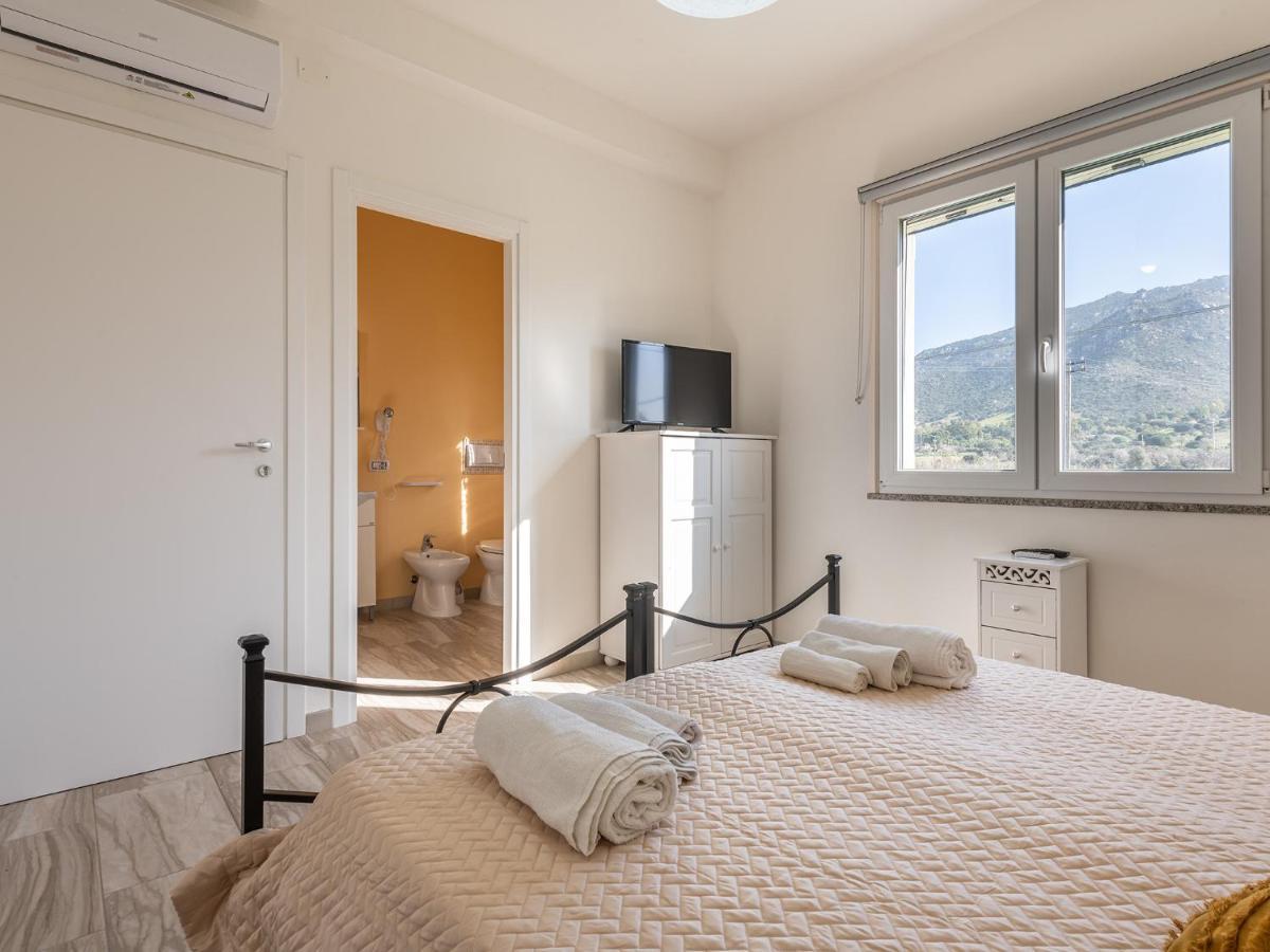 Chiara Solanas Apartment *