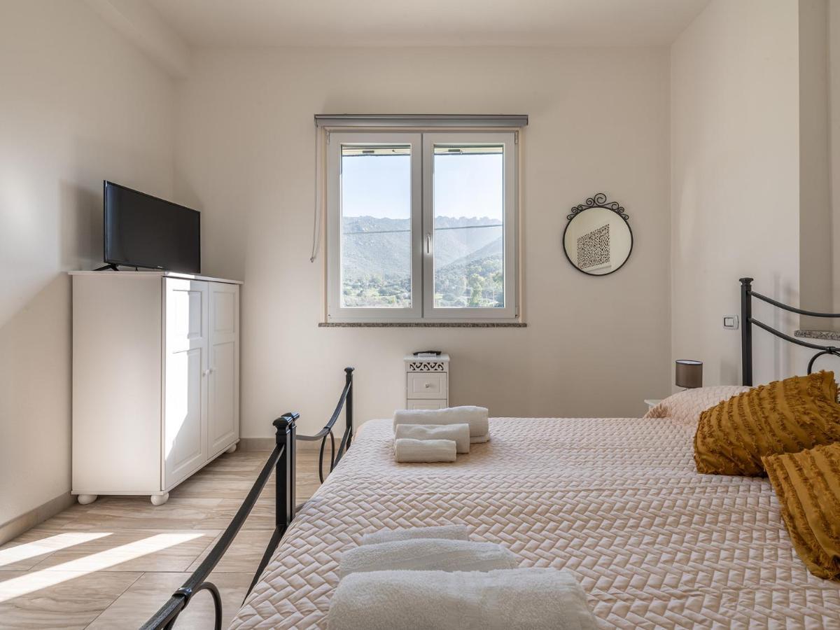 Chiara Solanas Apartment *
